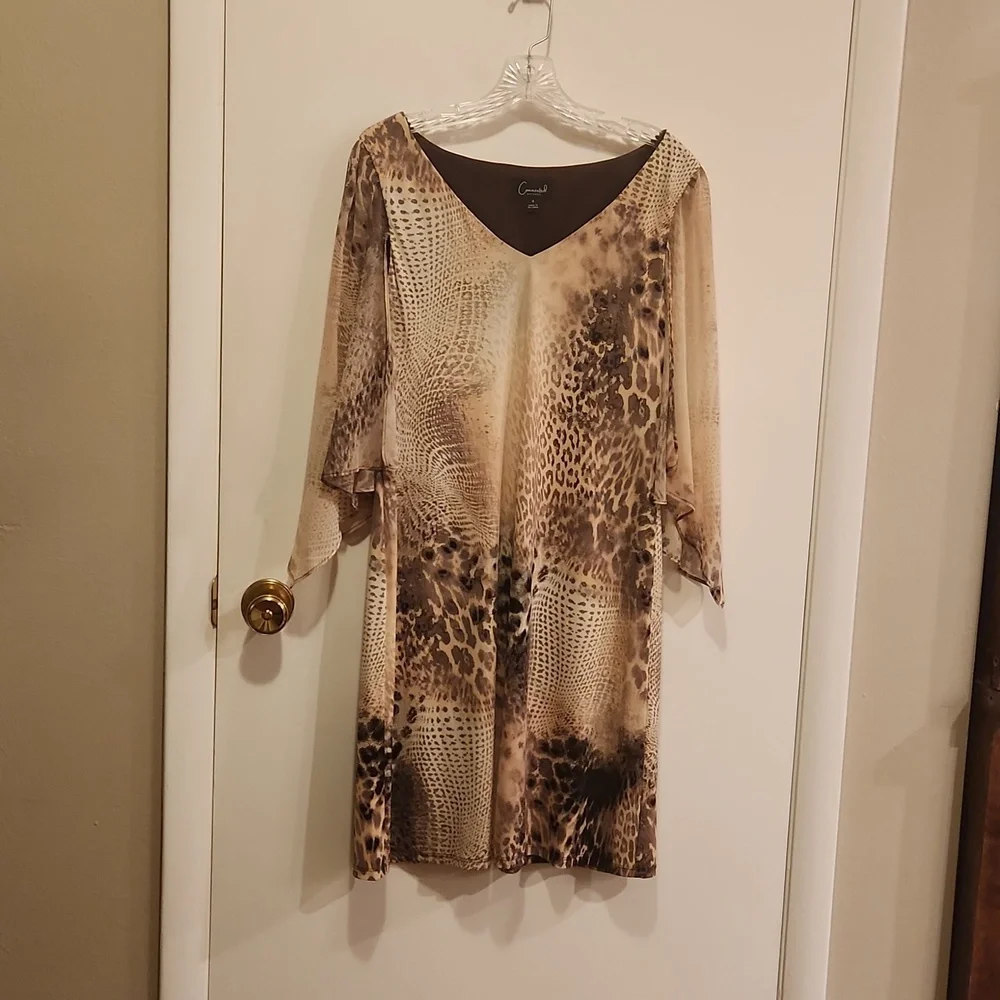 Dress - Picture 1 of 1